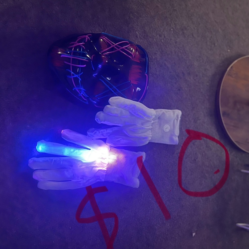 LED Light-Up Gloves - Blue and White
